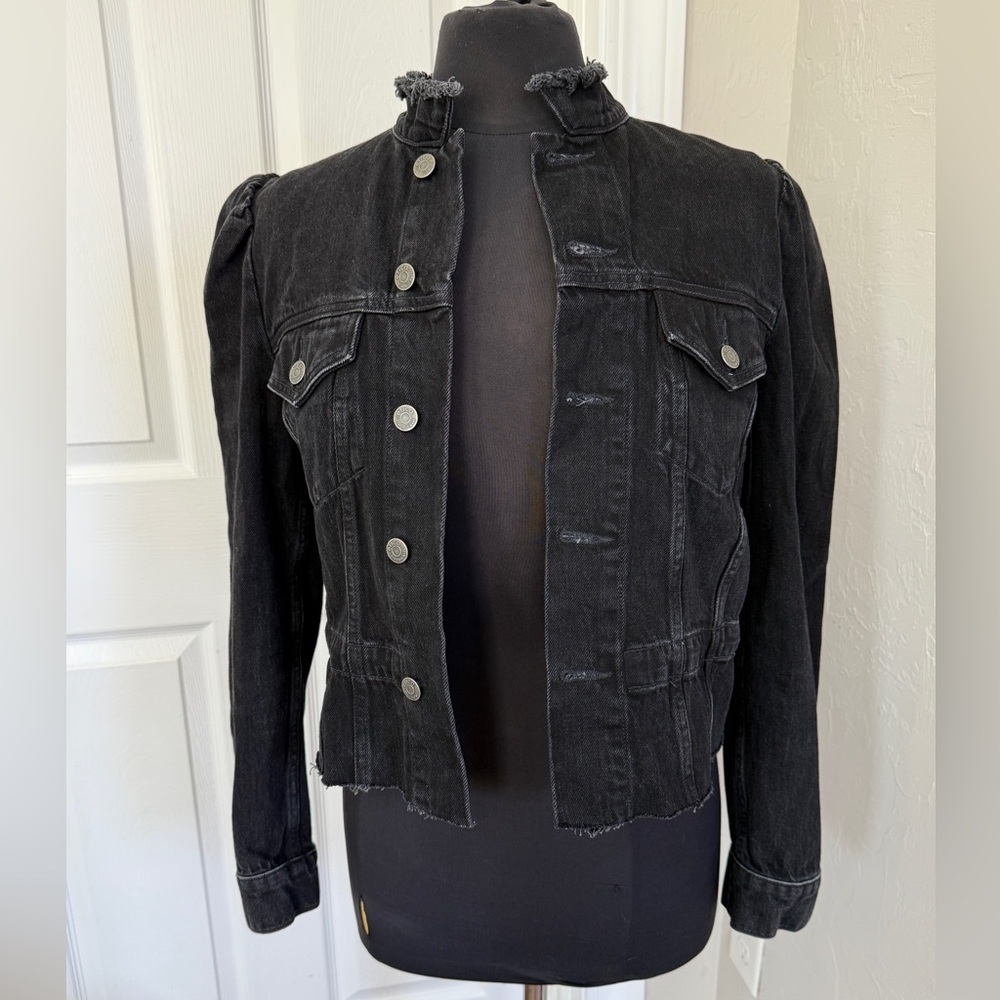 ÉTICA Remi Reconstructed Jacket in the color "Black Rock". - Picture 2 of 7